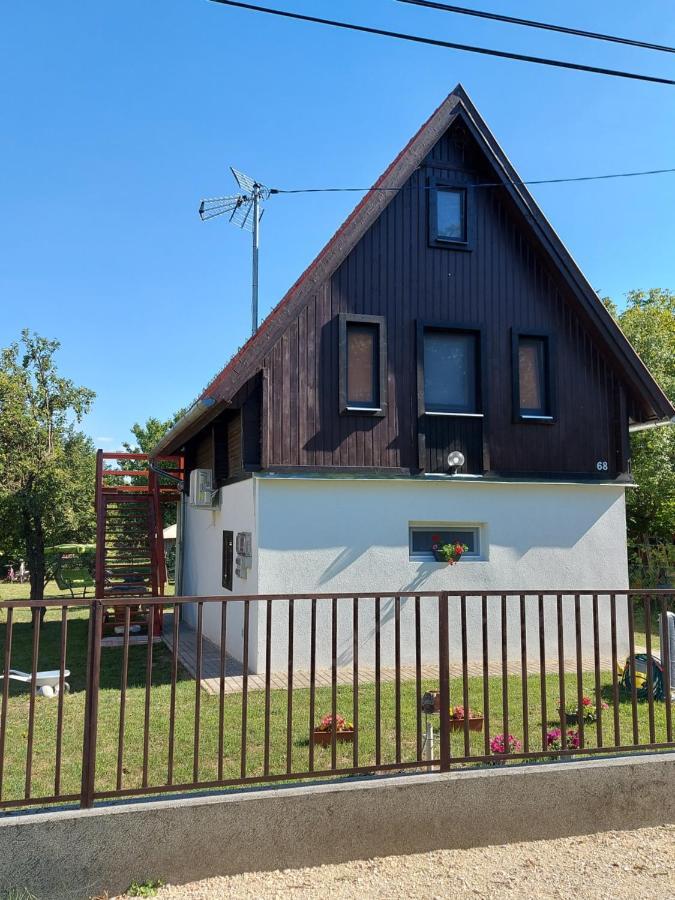 Laurin Vendégház Alsóörs Exterior foto